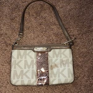 Michael Kors - Wristlet